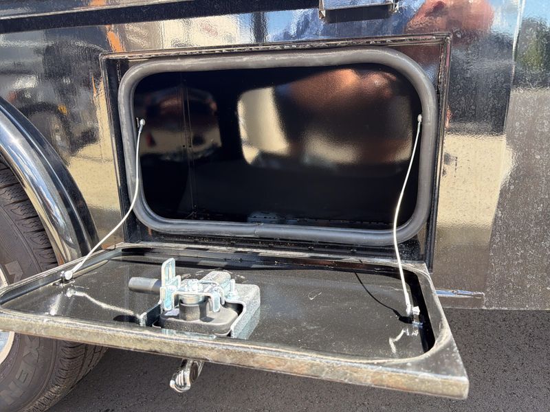 New 2026 RAM 3500 Tradesman Crew Cab Chassis 4x4 60