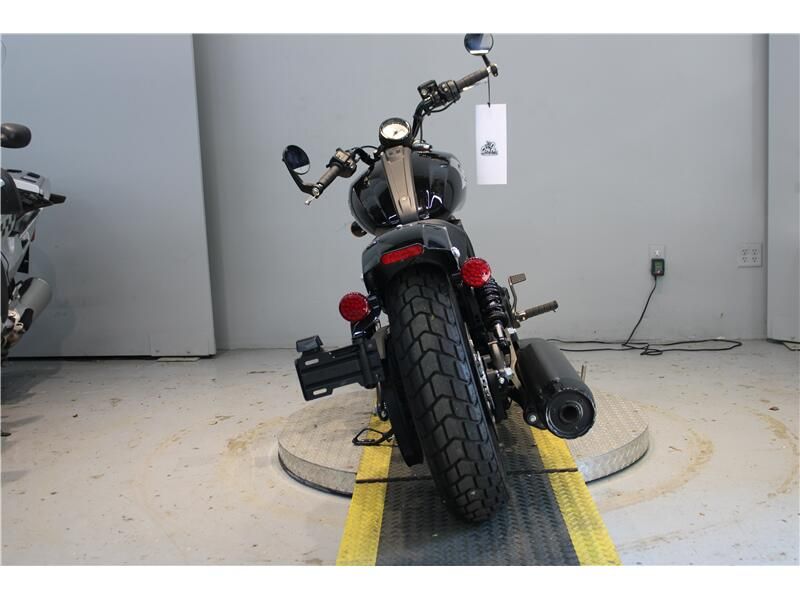 Used 2025 Indian Motorcycle SCOUT BOBBER Image 5