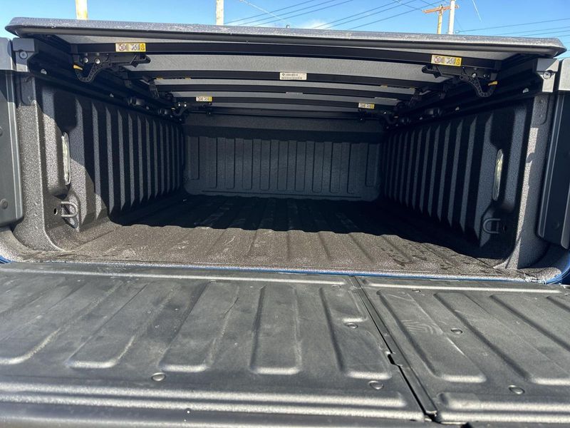 2023 RAM 1500 Limited 4x4 Crew Cab 5 7  BoxImage 36