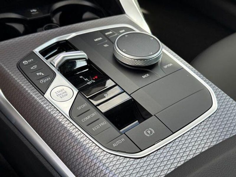 New 2026 BMW 4 Series M440iImage 24