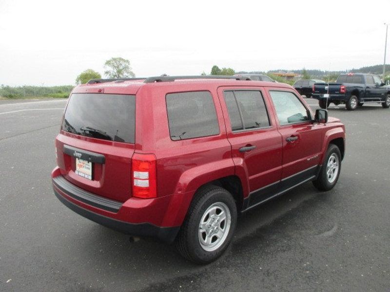 2016 Jeep Patriot SportImage 7