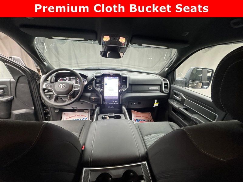 2025 RAM 2500 Big Horn Crew Cab 4x4 6