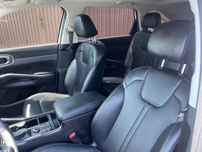 Used 2022 Kia Sorento X-Line SImage 9