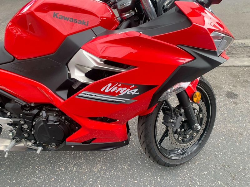 Used 2021 Kawasaki Ninja 400 Base Image 19