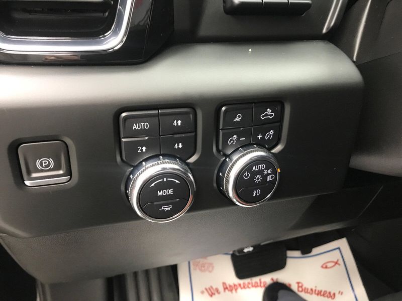 2023 GMC Sierra 1500 Denali UltimateImage 8