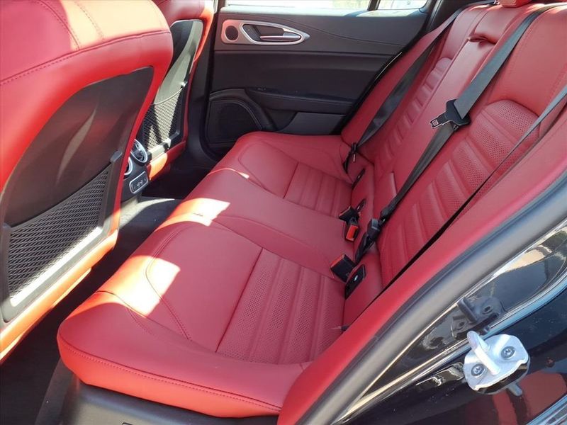 New 2026 Alfa Romeo Giulia VeloceImage 10