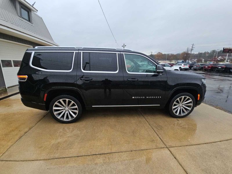 2022 Grand Wagoneer Series II 4x4Image 23