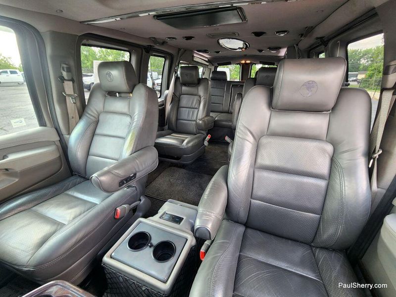 2011 Chevrolet Express 1500 Image 26