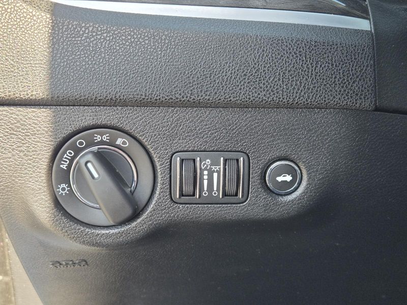 Used 2021 Chrysler 300 Touring RWD