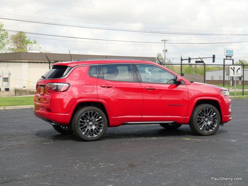 2022 Jeep Compass (RED) EditionImage 10