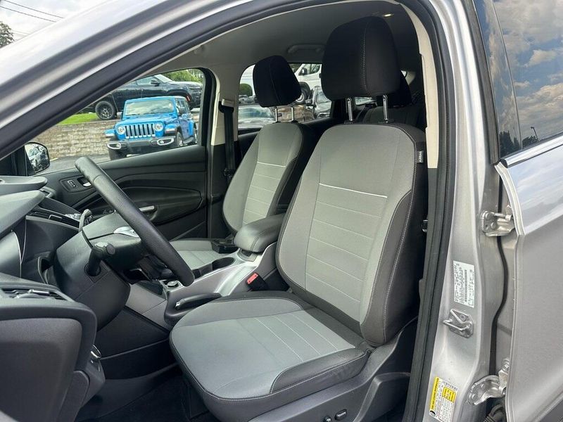 2014 Ford Escape SE photo 10