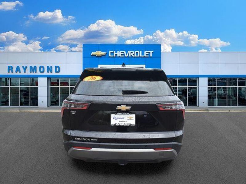 Used 2026 Chevrolet Equinox LTImage 5