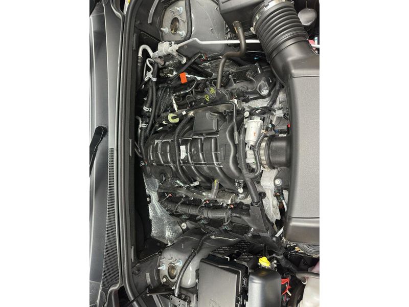 Used 2025 Dodge Durango R/T PremiumImage 19