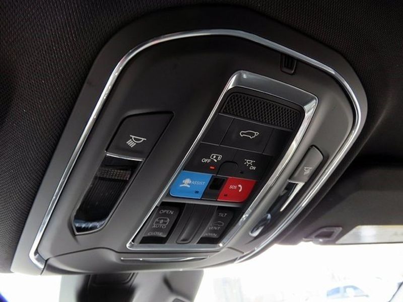 2023 Jeep Grand Cherokee LaredoImage 22