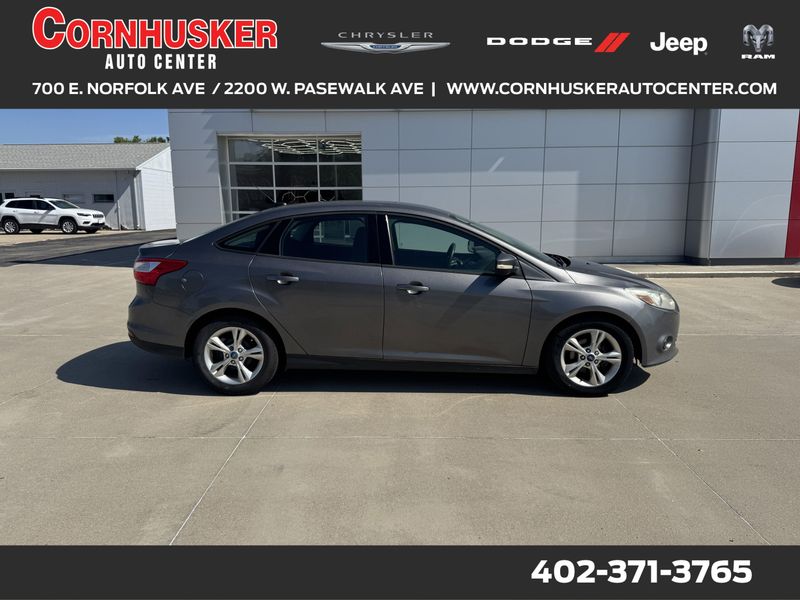 Used 2013 Ford Focus SEImage 1