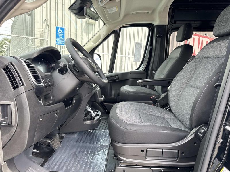 New 2026 RAM Promaster 2500 Slt+ Window Van High Roof 159' Wb
