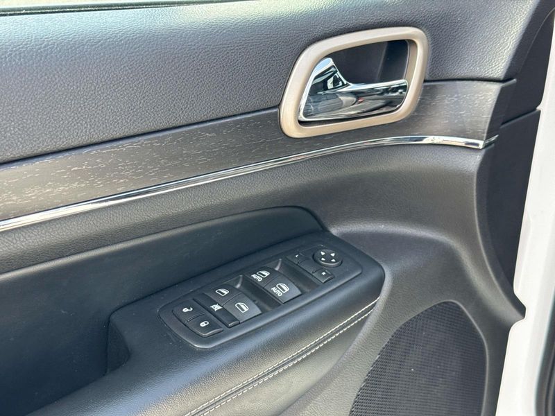 Used 2015 Jeep Grand Cherokee 4WD 4dr Limited