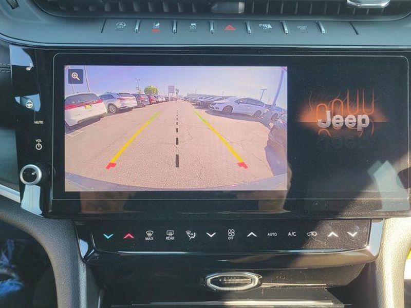 New 2026 Jeep Grand Cherokee Limited