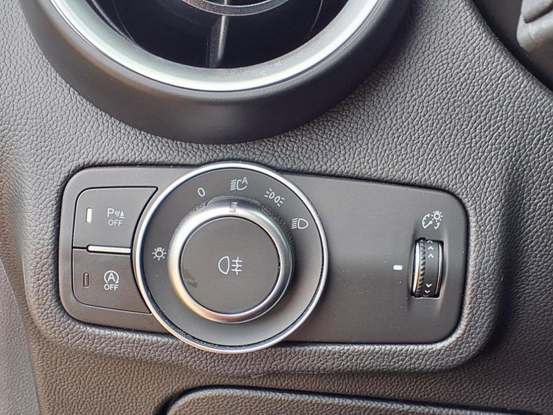 Used 2022 Alfa Romeo Stelvio SprintImage 19