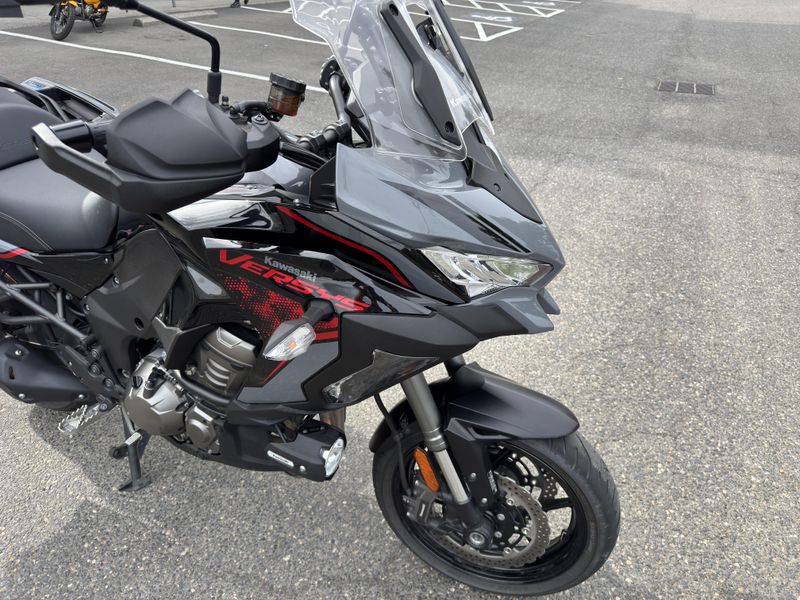2021 Kawasaki Versys 1000 SE LT 