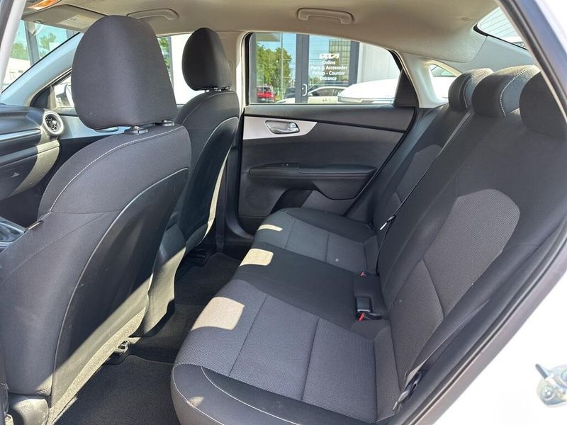 Used 2023 Kia Forte LXSImage 23