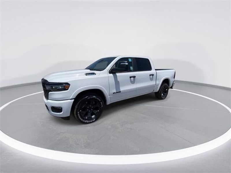 2025 RAM 1500 Big Horn Crew Cab 4x2 5