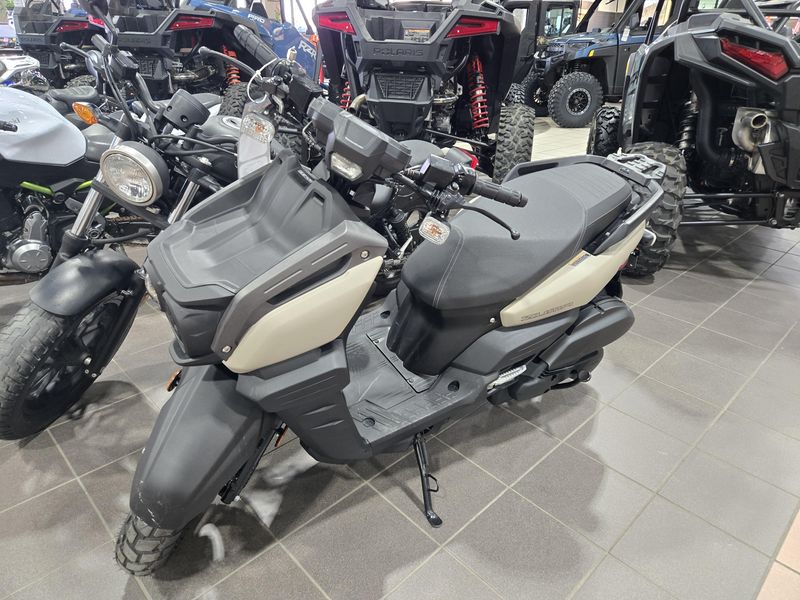 2024 Yamaha ZUMA 125Image 3