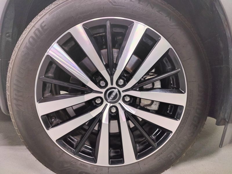 2023 Nissan Pathfinder Platinum V6 AWD BlackImage 33