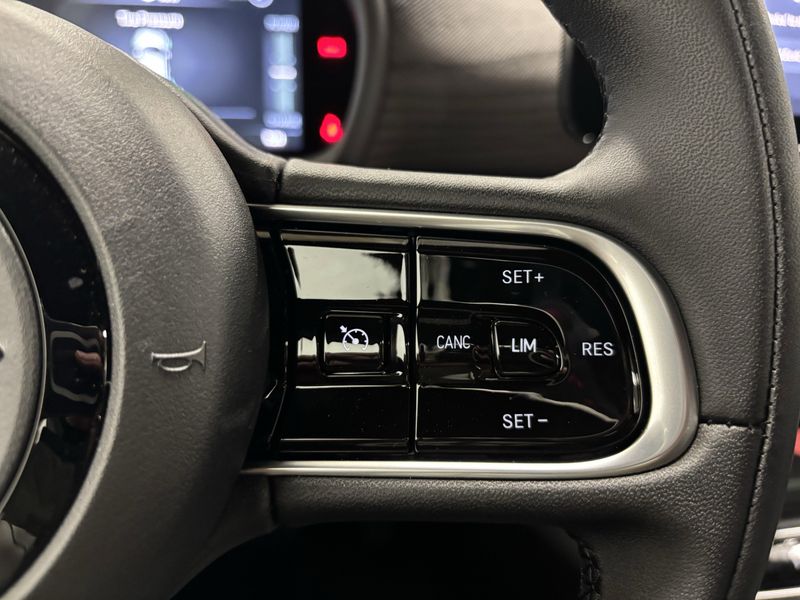 New 2025 Fiat 500e Giorgio Armani Collector