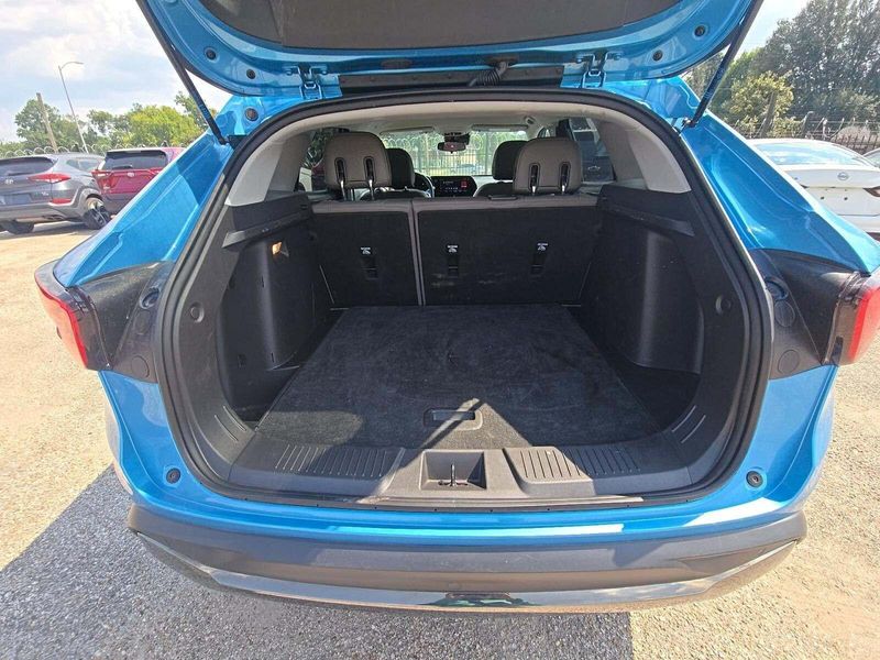 2025 Chevrolet Trax ACTIV photo 6
