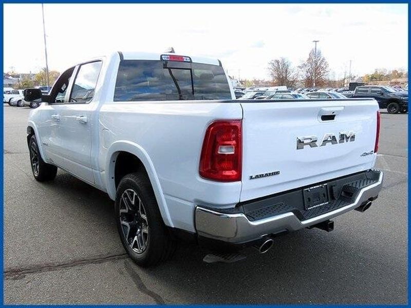 2025 RAM 1500 LaramieImage 5