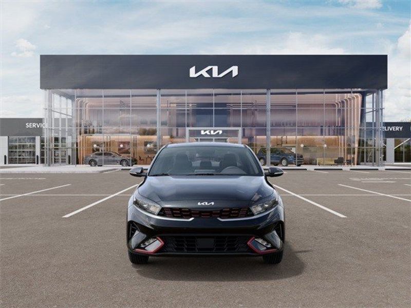 2024 Kia Forte GT-LineImage 2