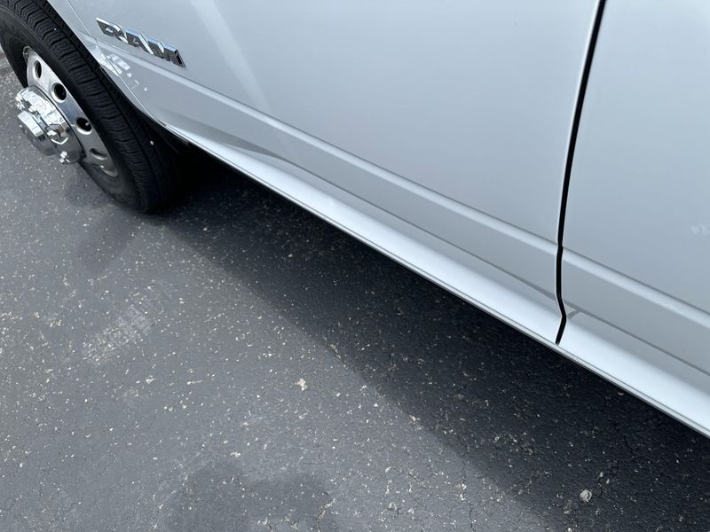 2025 RAM 3500 Laramie Crew Cab 4x4 8
