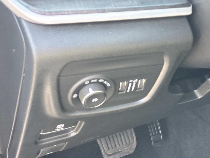 New 2026 Jeep Grand Cherokee Limited 4x4