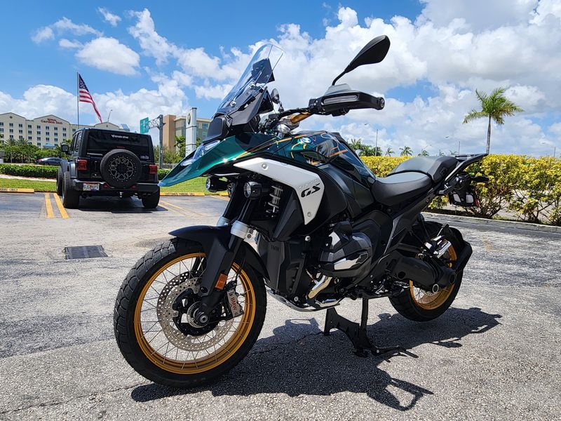2025 BMW R 1300 GSImage 4