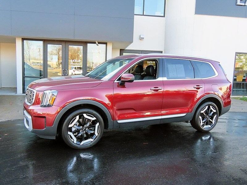 2023 Kia Telluride SImage 1