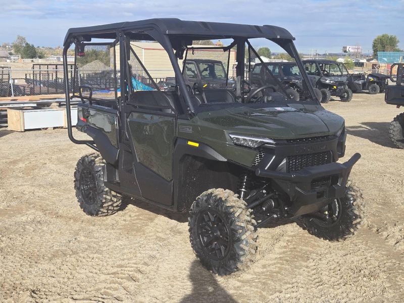 New 2026 Honda PIONEER 10005 DELUXE Image 4