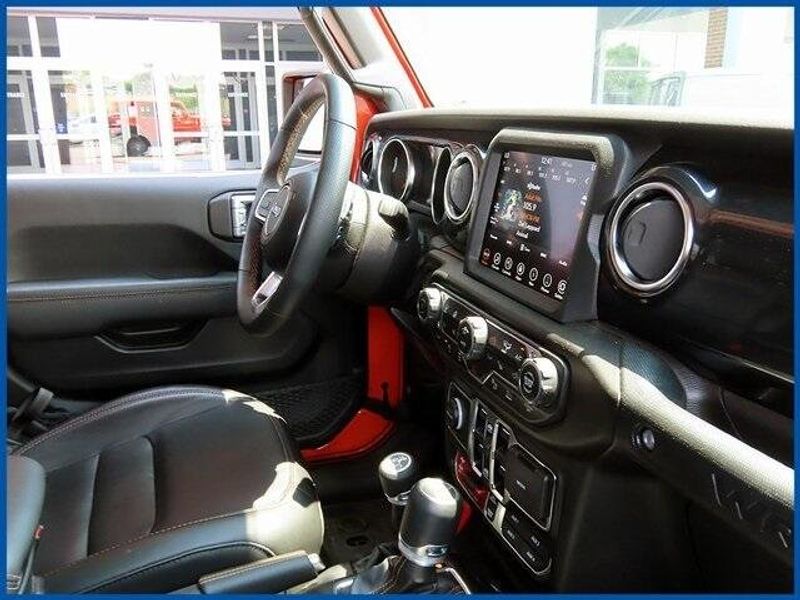2023 Jeep Wrangler Rubicon 392Image 8