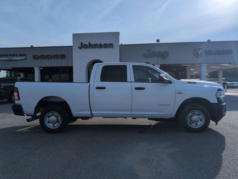 2022 RAM 2500 TradesmanImage 6