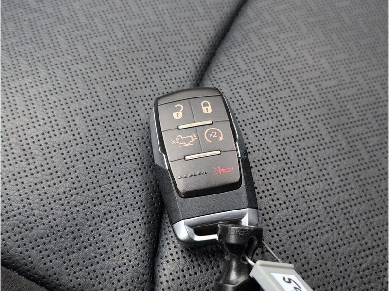 Used 2023 RAM 2500 LaramieImage 23