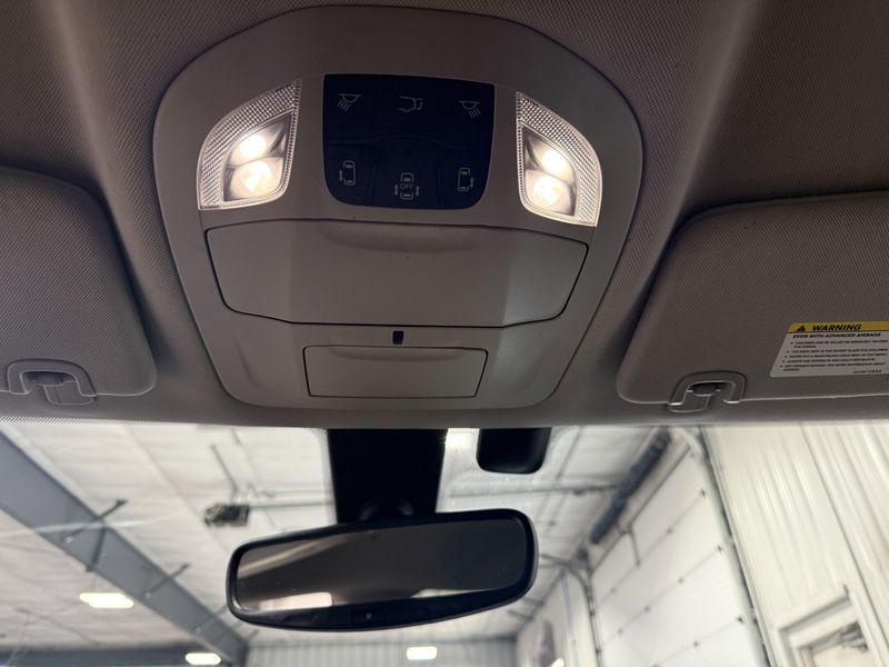 Used 2019 Chrysler Pacifica Touring LImage 22