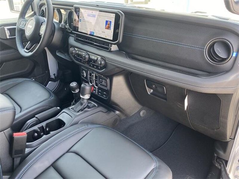 New 2024 Jeep Wrangler 4-door Rubicon X 4xeImage 13