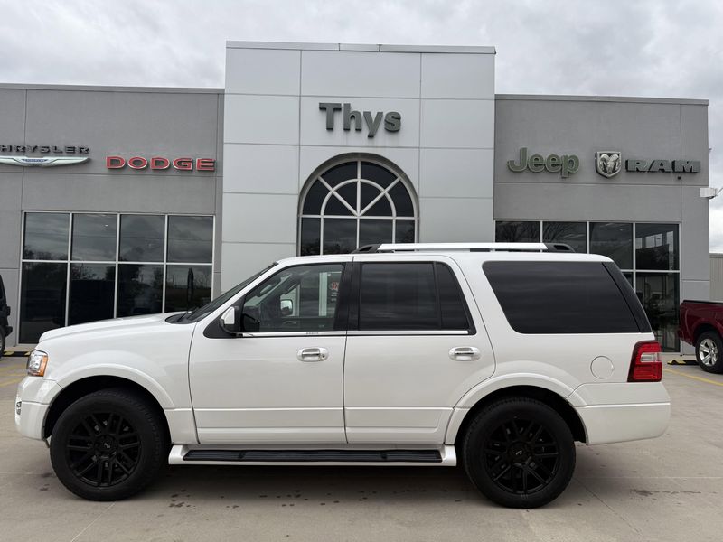 Used 2016 Ford Expedition LimitedImage 38