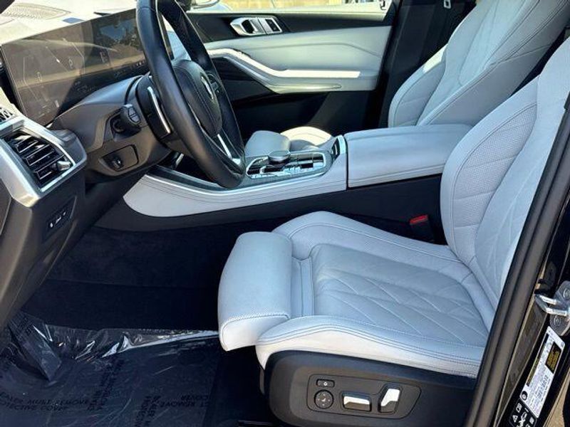 Used 2025 BMW X5 xDrive40iImage 18