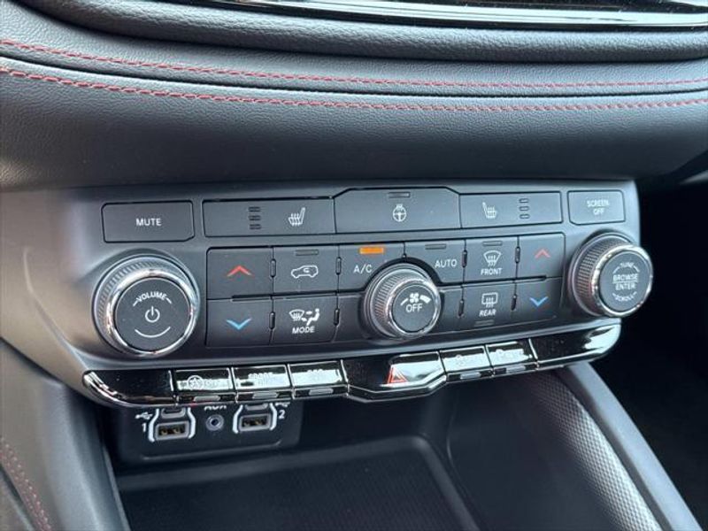New 2026 Dodge Durango Gt Rwd