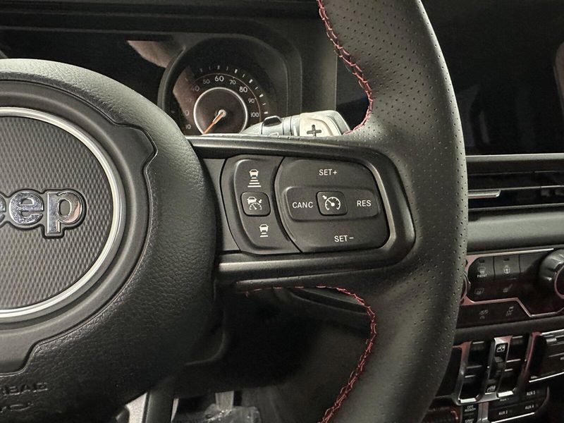 2024 Jeep Wrangler Rubicon 392Image 11
