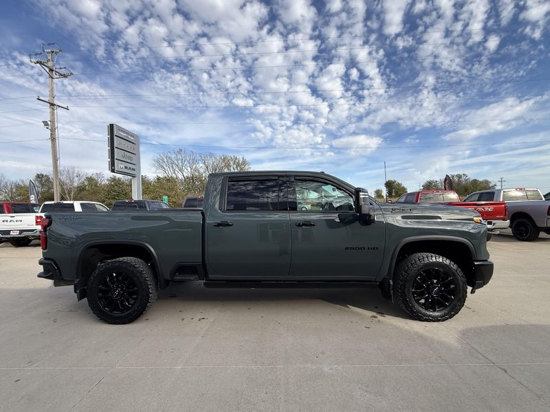 Used 2026 Chevrolet Silverado 2500 HD LTZImage 34