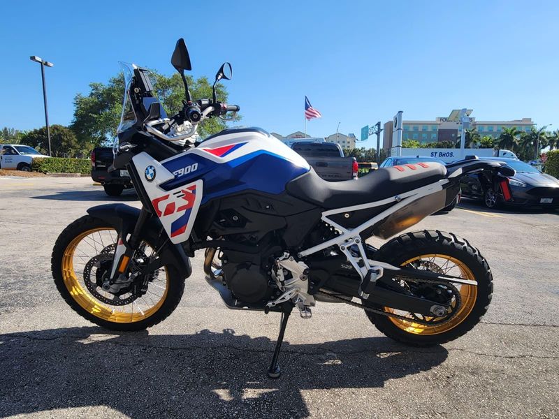 Used 2025 BMW F900GS Image 5