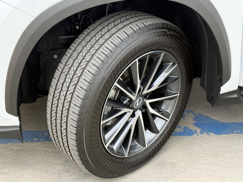 Used 2026 Lexus NX 350hImage 15