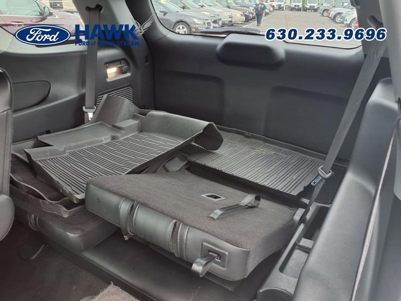 2023 Ford Explorer XLT photo 27